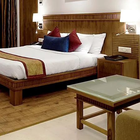 Hotel Jewel Of Chembur Mumbai Exterior photo